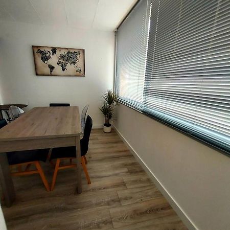 Appartement T3 Plein Centre Ville Le Lavandou Buitenkant foto